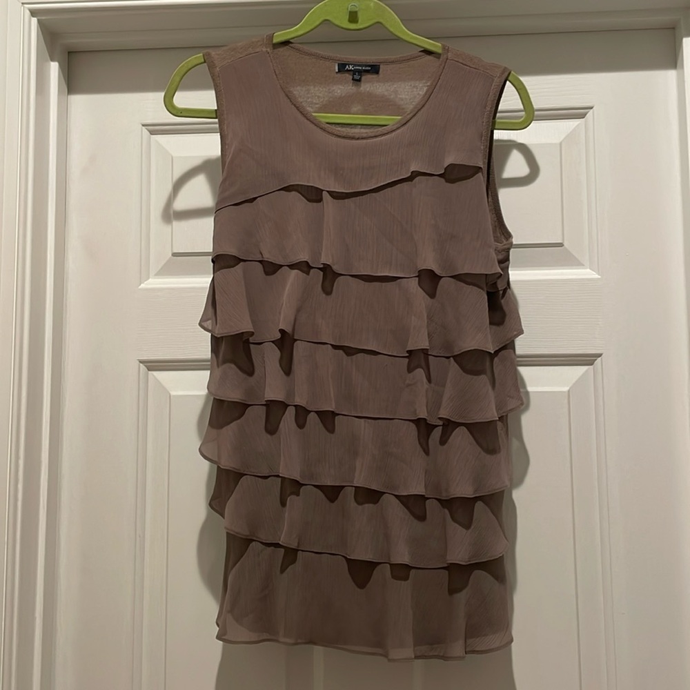 Anne Klein Sz L Ruffled sleeveless sweater